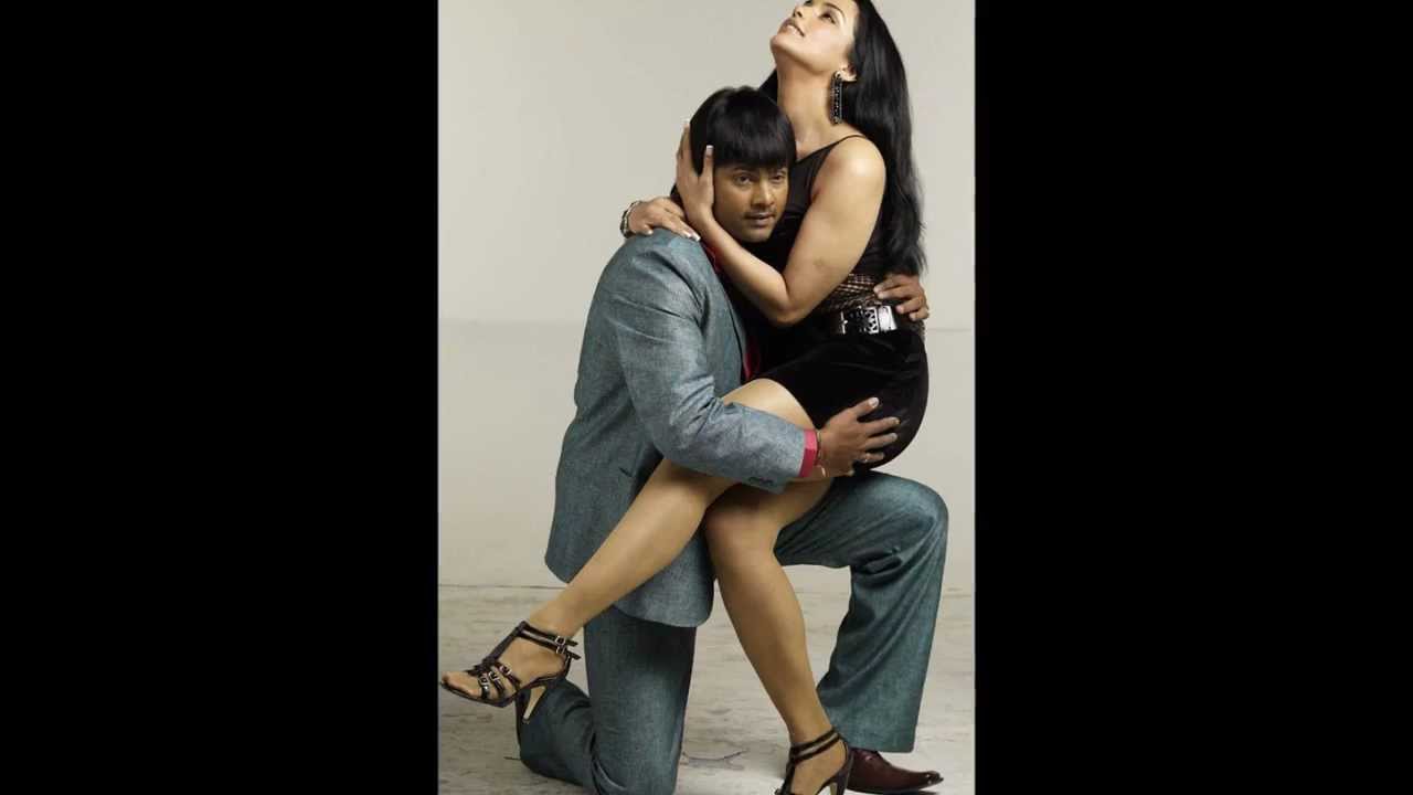 Swetha Menon Hot Videos In Malayalam Cinema Radhinirvedam Download Now